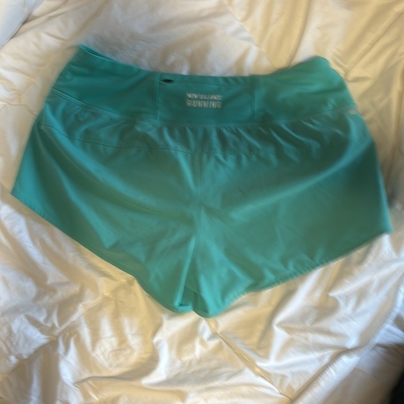 New  Balance athletic wear, size US-S - Picture 2 of 5